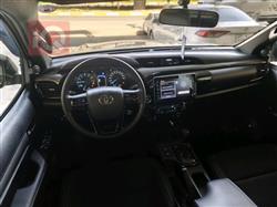 تويوتا هايلوكس